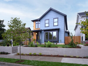 Contemporary Home Urban Transitional